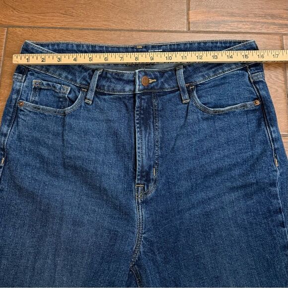 Old Navy Extra High Rise Flare Secret Smooth Pockets Size 12 TALL - Picture 3 of 7